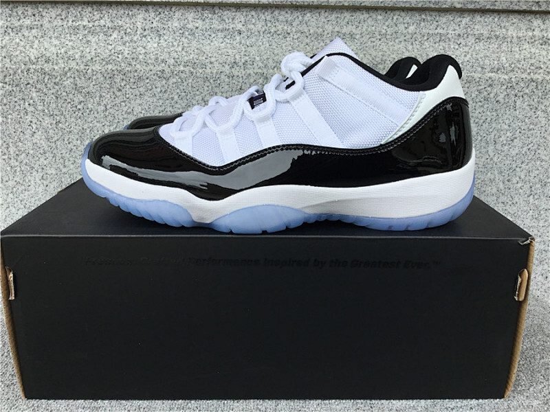 Air Jordan 11 low Concord Size EU40-EU47.5