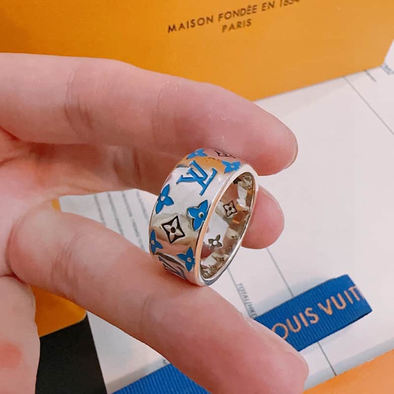 LV Ring 7-11