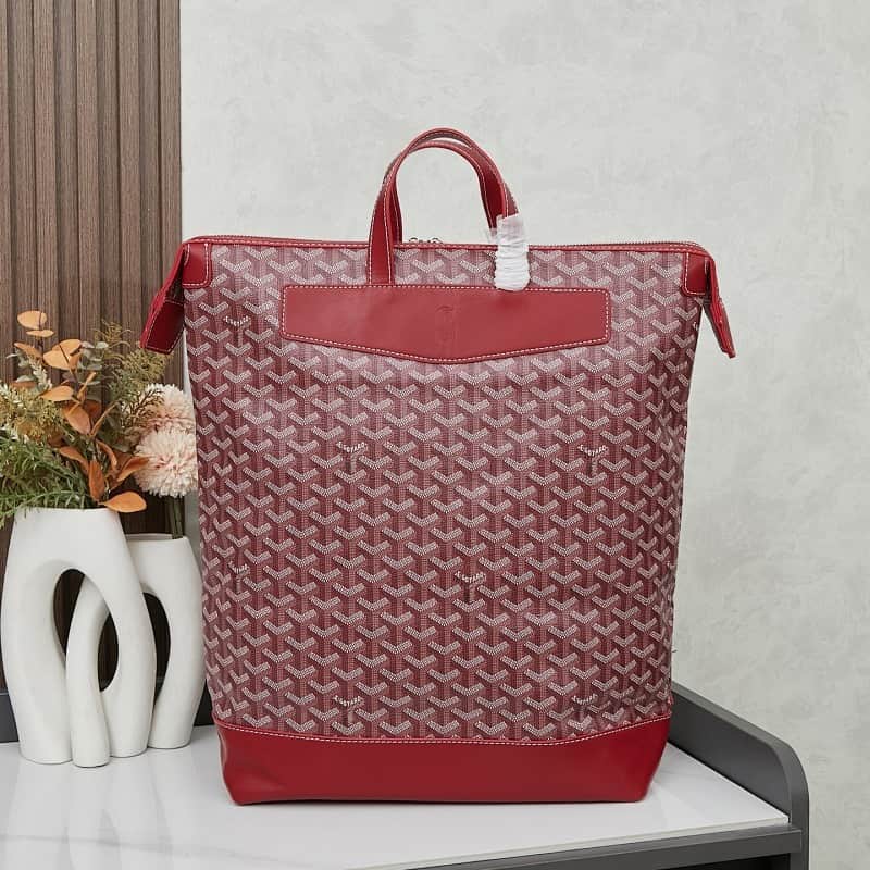 Goyard Backpack 33x14x43cm