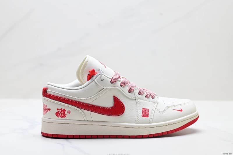 Nike Air Jordan 1 Low Sneakers EU36-EU45