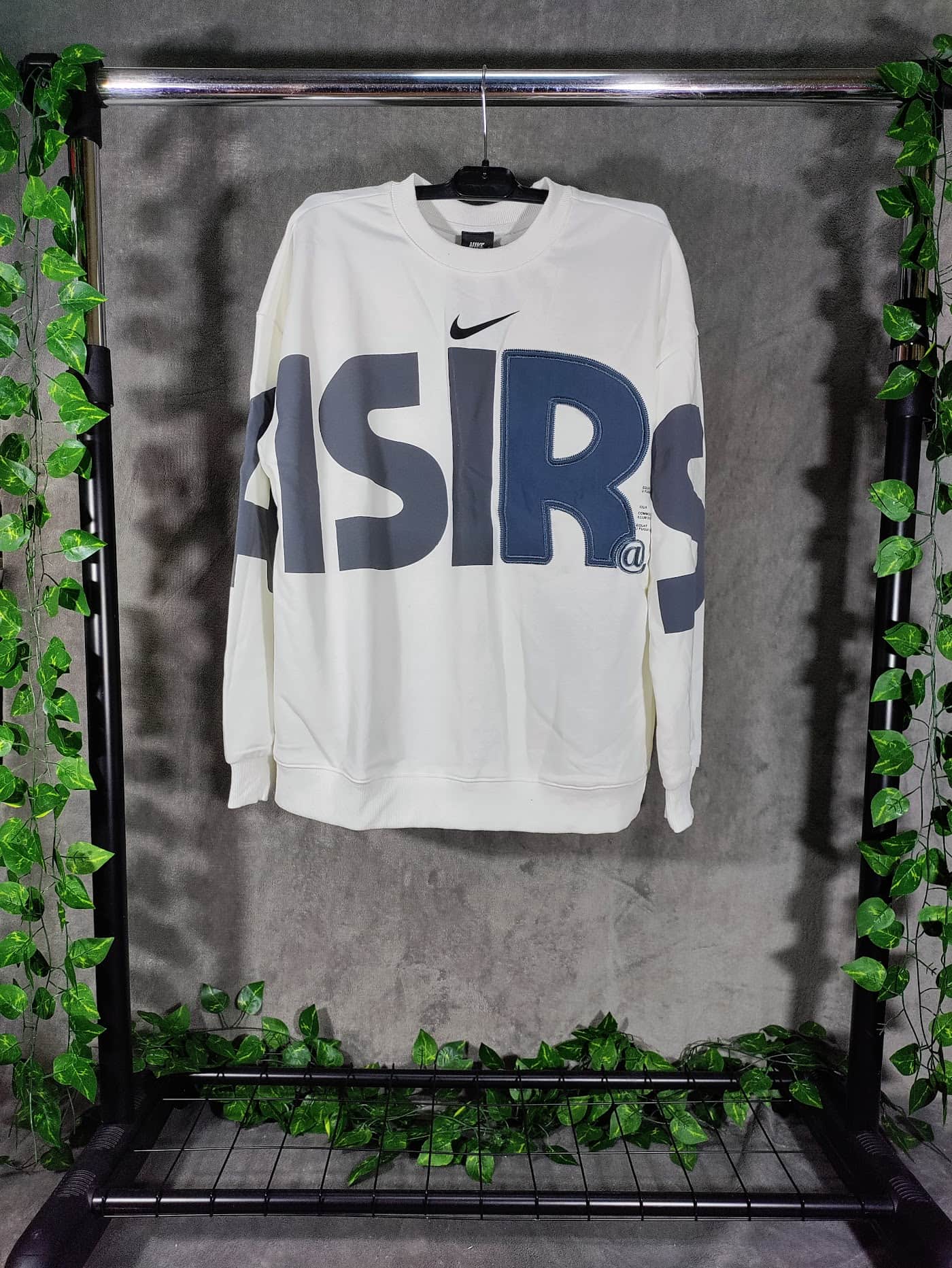 Nike Alba