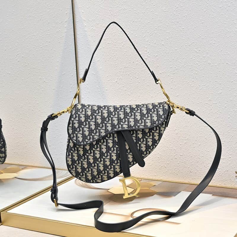 Dior Crossbody Bag 25.5x20x6.5cm