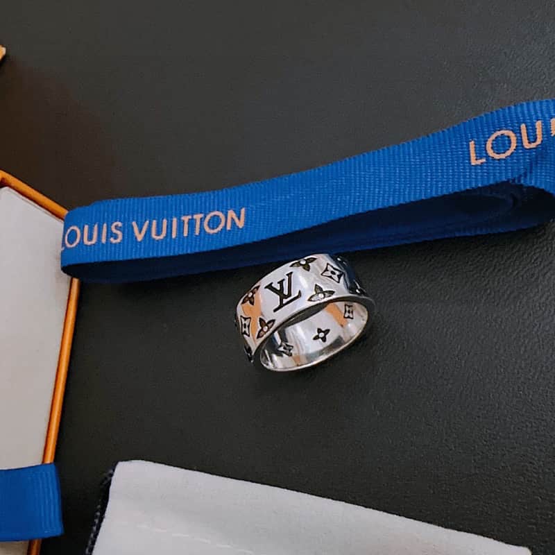 LV Ring 7-11