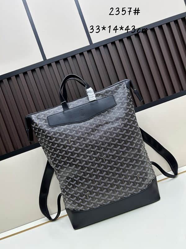 Goyard Backpack 33x14x43cm