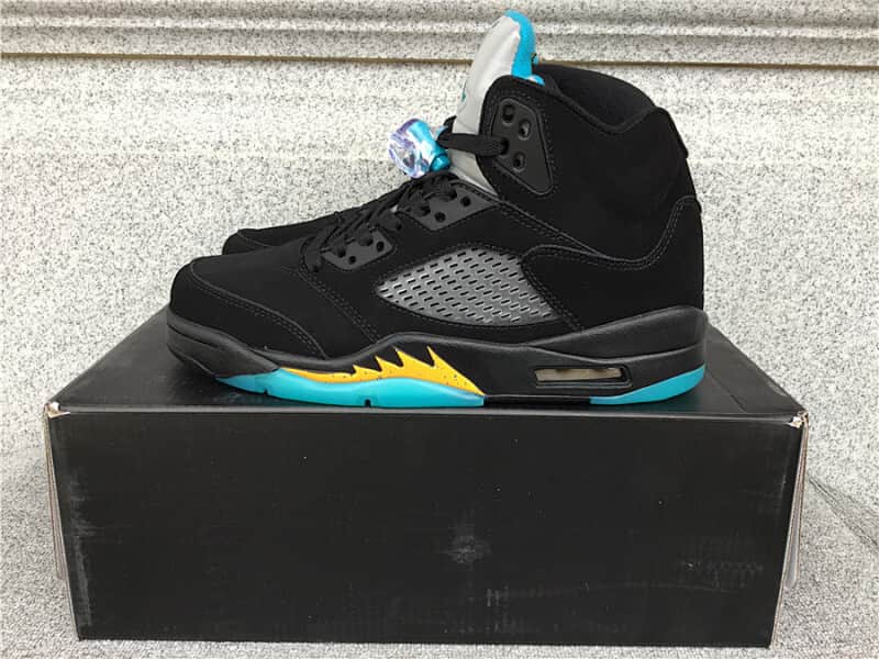 Air Jordan 5 RetroAqua Size EU40-EU47.5