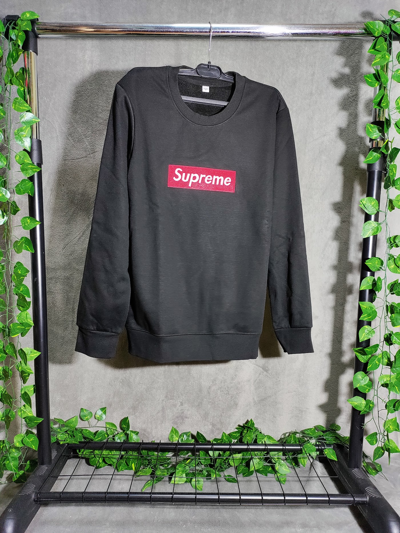 Supreme Neagra