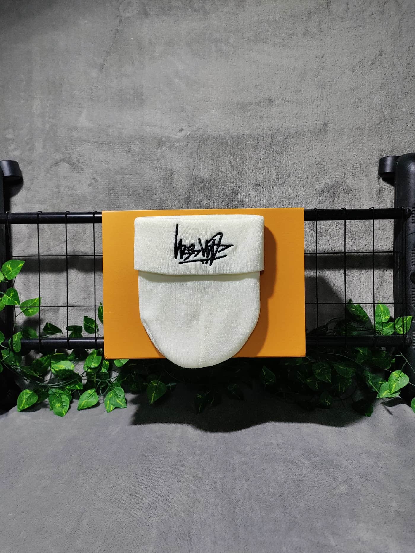 Stussy alb x3