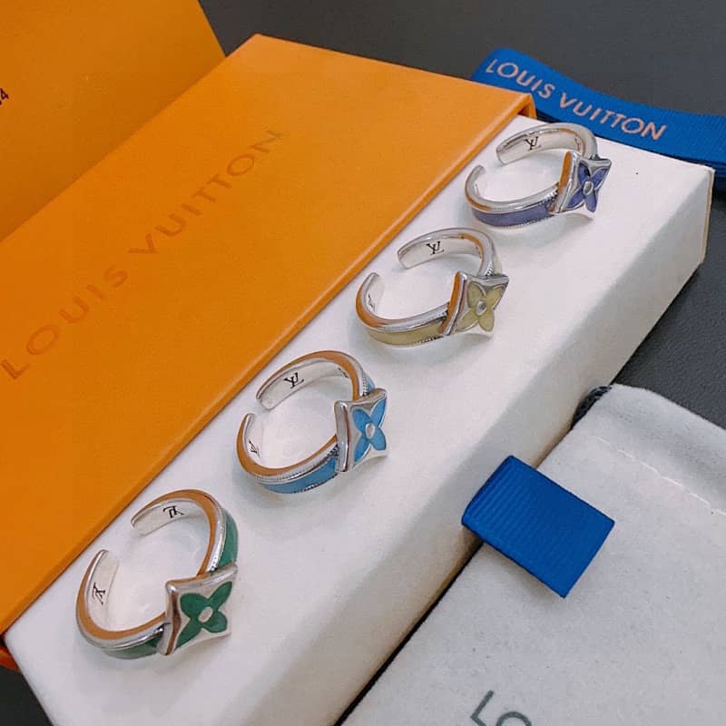 LV Ring