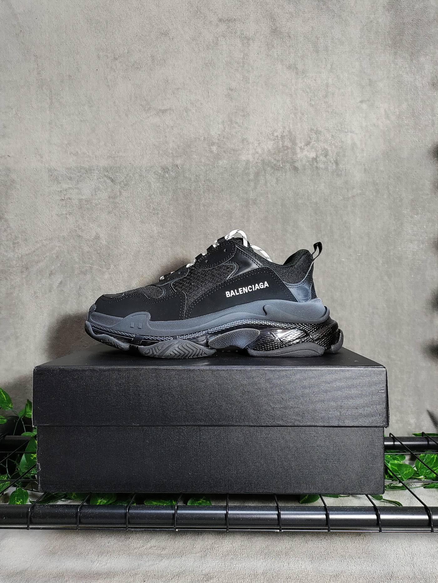 Balenciaga Triple S negrii
