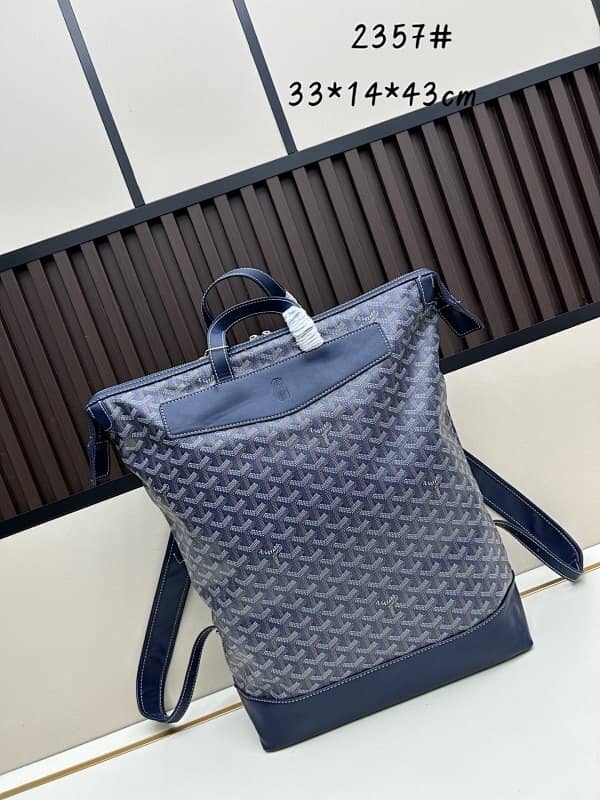 Goyard Backpack 33x14x43cm