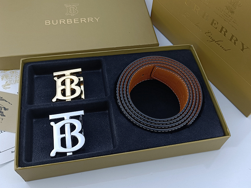 Burberry Belt EU 90- EU 110