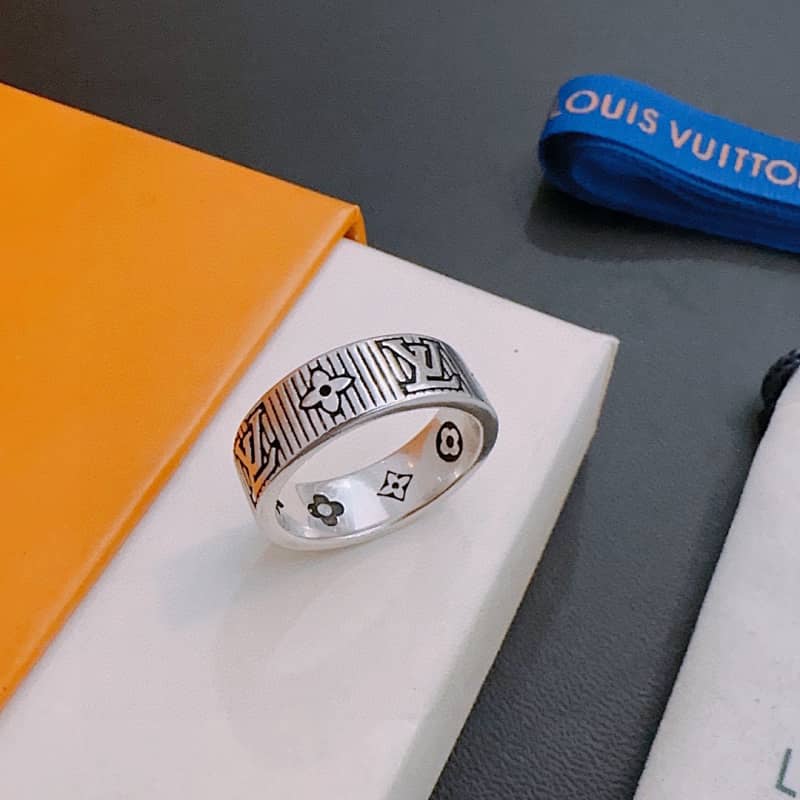 LV Ring 7-11