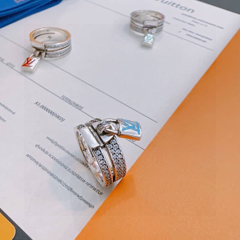 LV Ring 7-11
