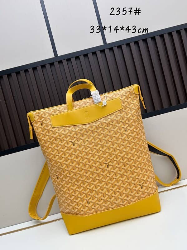 Goyard Backpack 33x14x43cm