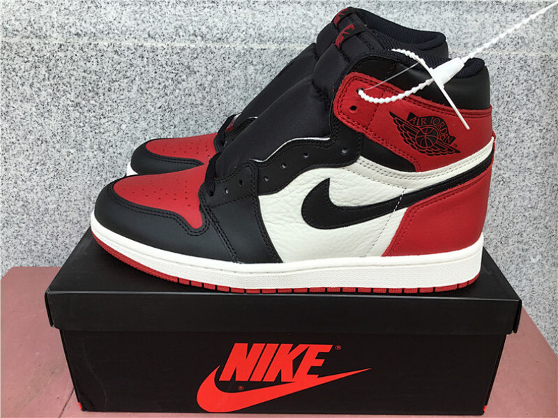 Air Jordan 1 High 0G Bred Toe Size EU36-EU46