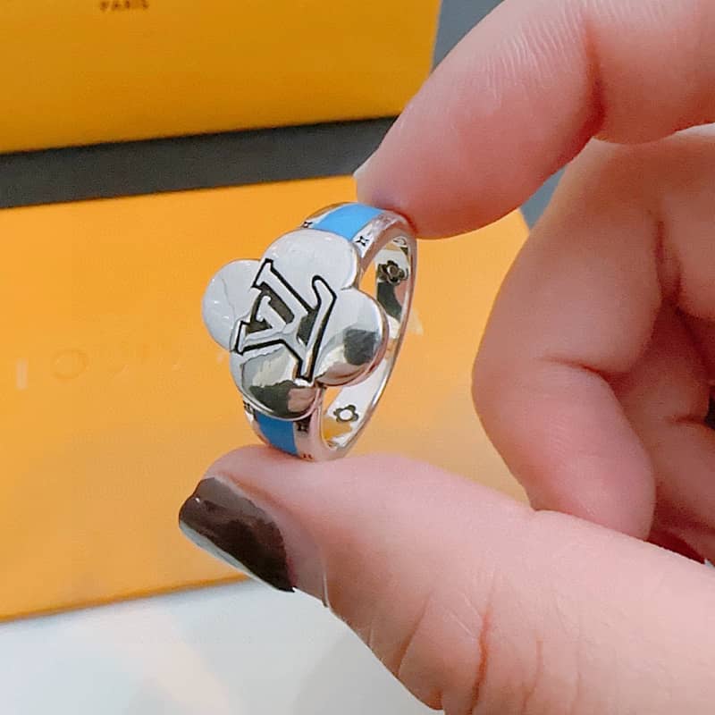 LV Ring 7-11