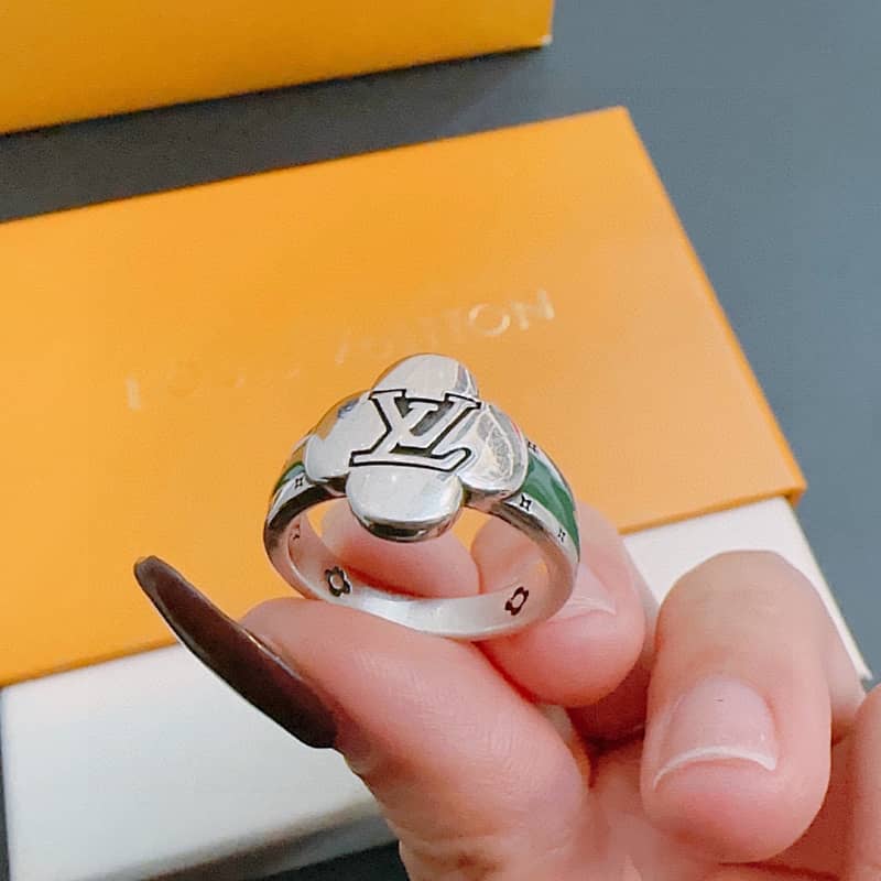 LV Ring 7-11