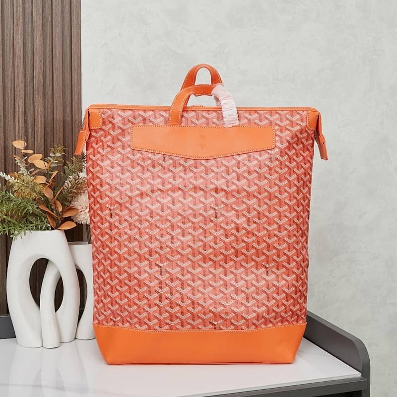 Goyard Backpack 33x14x43cm